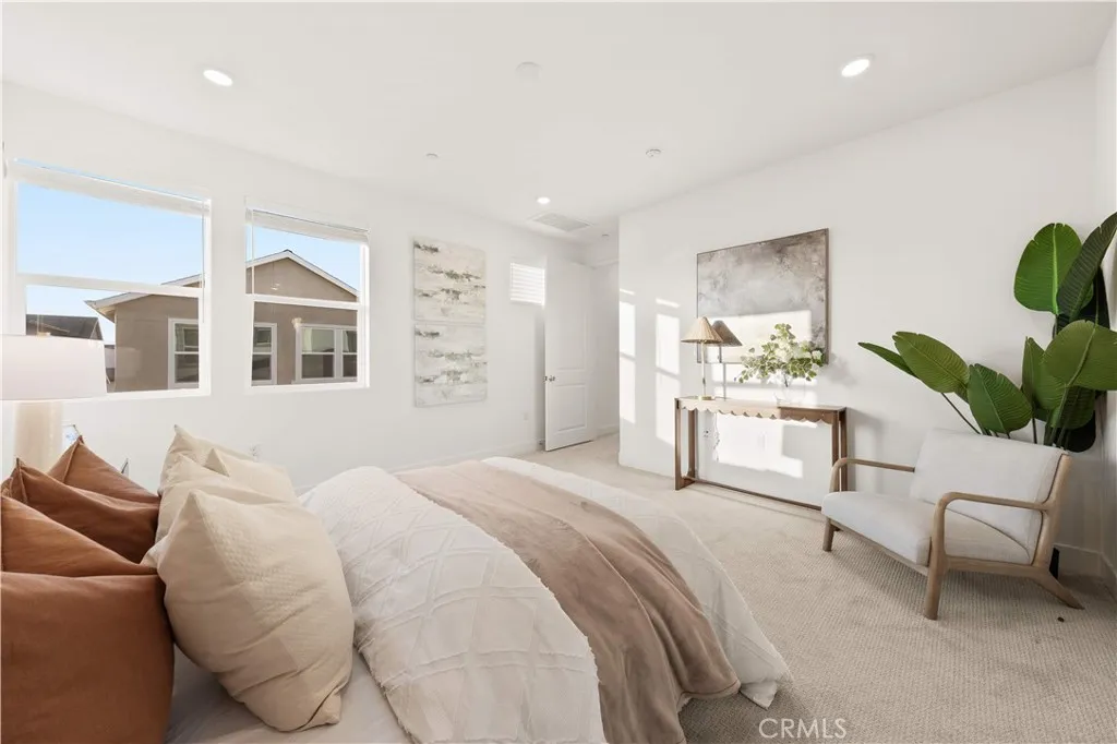 Additional image 95 of 470 Lobata, Irvine, CA 92618