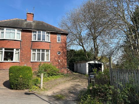 113 Thorpe House Rise, Sheffield, South Yorkshire S8