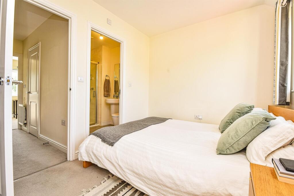 Additional image 11 of Great Dunns Close, Beckington, Frome