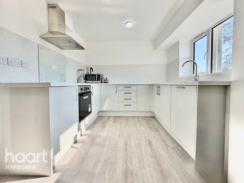 En Suite Rooms, Oldbury