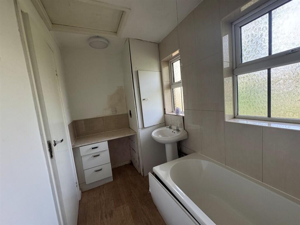 Additional image 8 of Avonbank Close, REDDITCH