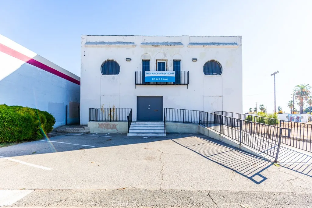 Additional image 30 of 847 N E Street, San Bernardino, CA 92410