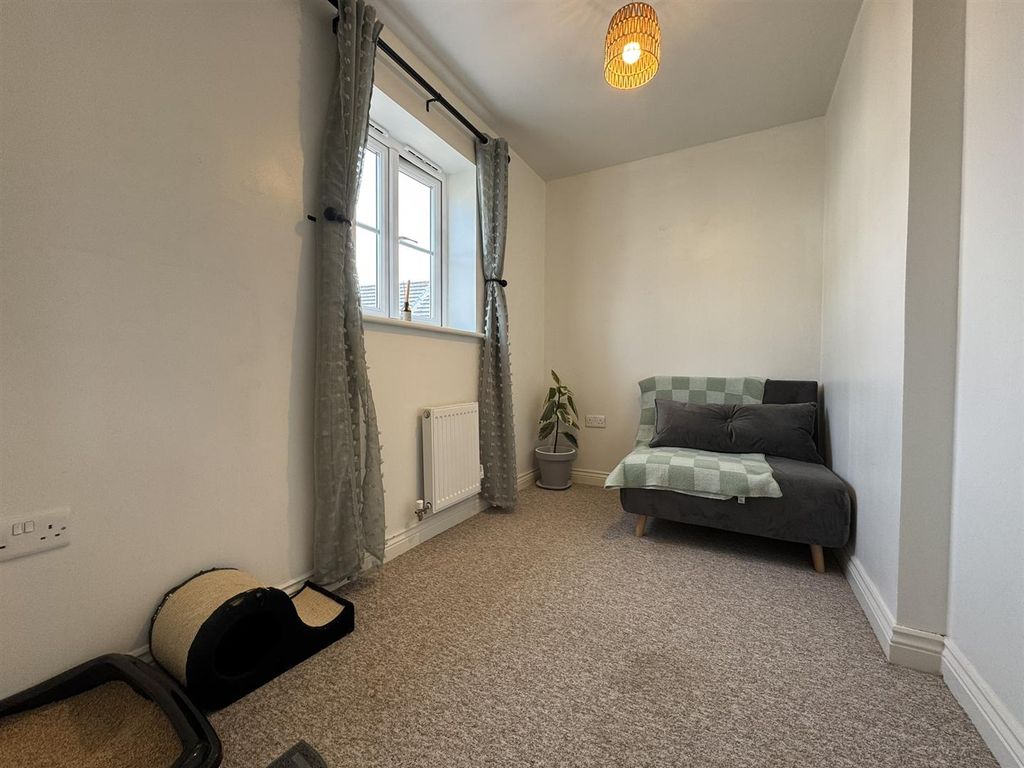 Additional image 15 of 3 bed end terrace house to rentKeay Heights, St. Austell PL25