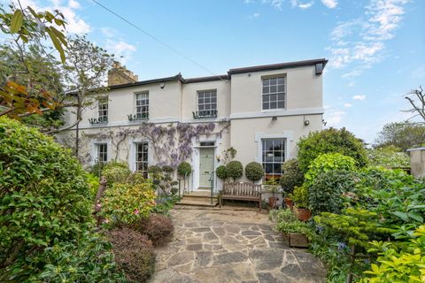 Trafalgar Road, Twickenham TW2