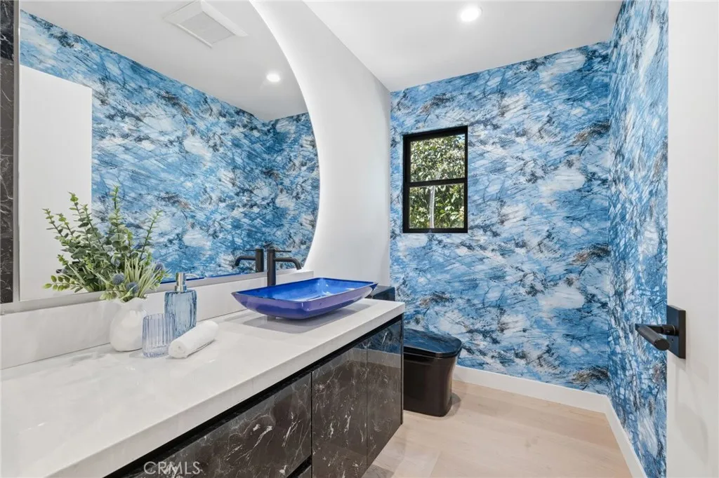 Additional image 71 of 8400 White Oak Ave, Sherwood Forest, CA 91325