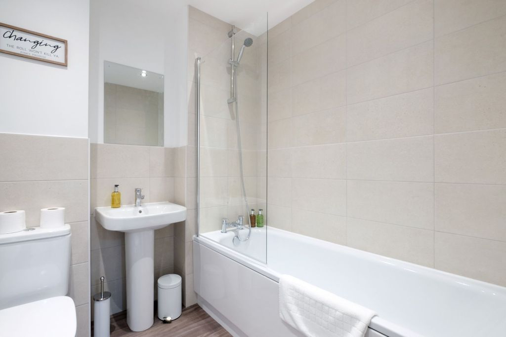Additional image 43 of 5 bed semi-detached house to rentKempster Way, Weston Turville, Aylesbury HP22