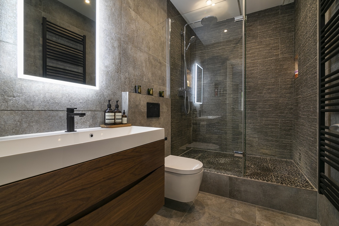 Additional image 9 of 2 Bed Flat, Herbal Hill Gardens, EC1R, N1 7GU