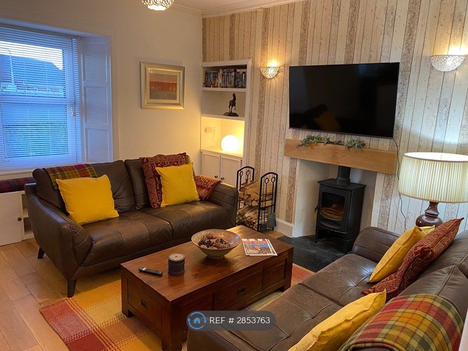 3 bed terraced house to rentUpper Greens, Auchtermuchty, Cupar KY14