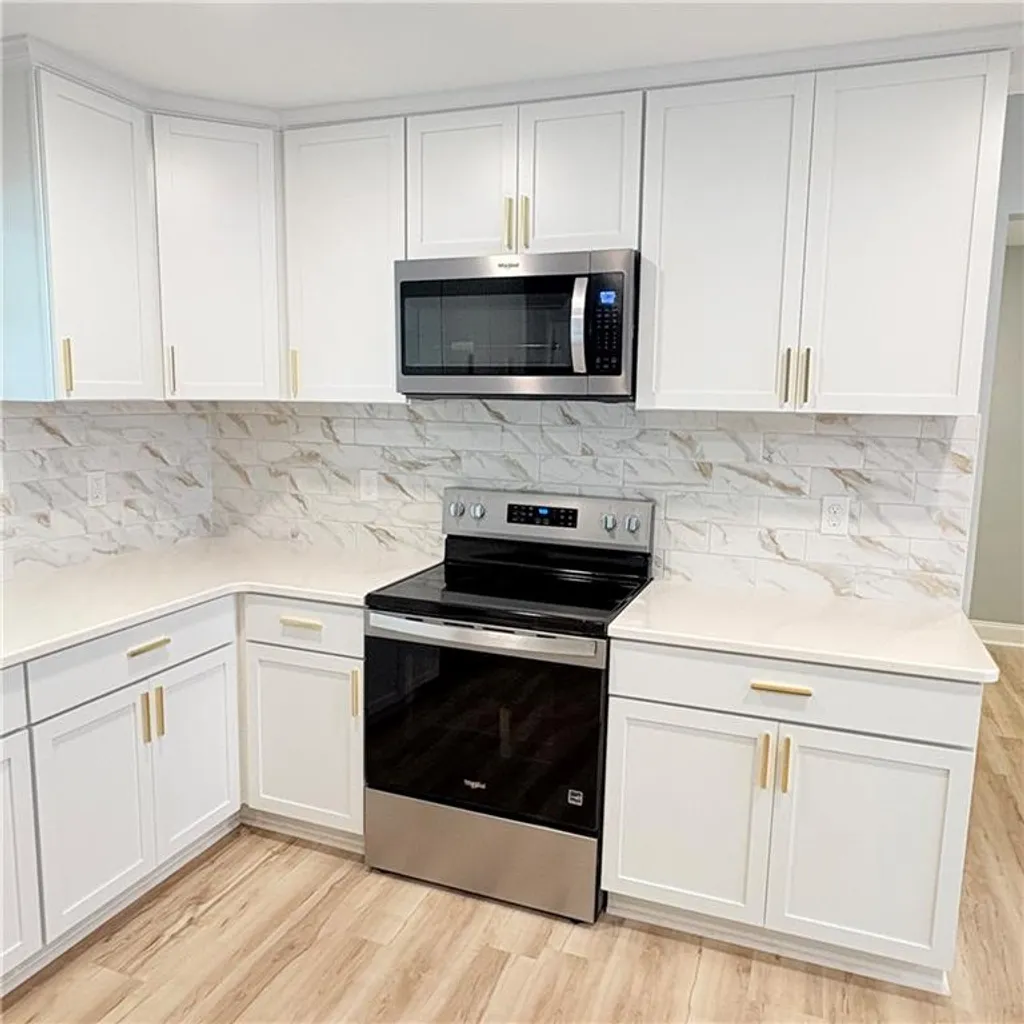 Additional image 15 of 2502 13th Avenue, Valley, AL 36854