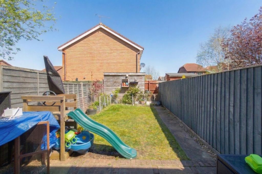 Additional image 10 of 2 bed terraced house for saleHawfinch Close, Covingham SN3