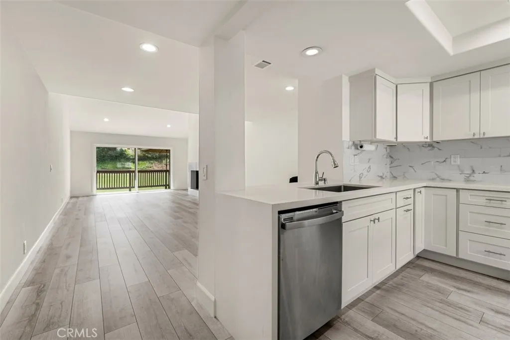 Additional image 31 of 52 Sea Pine Ln, Newport Beach, CA 92660