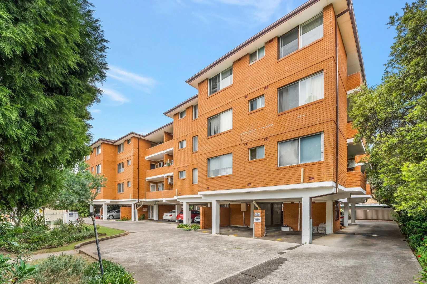 12/10 Clifford Avenue, Canley Vale NSW 2166