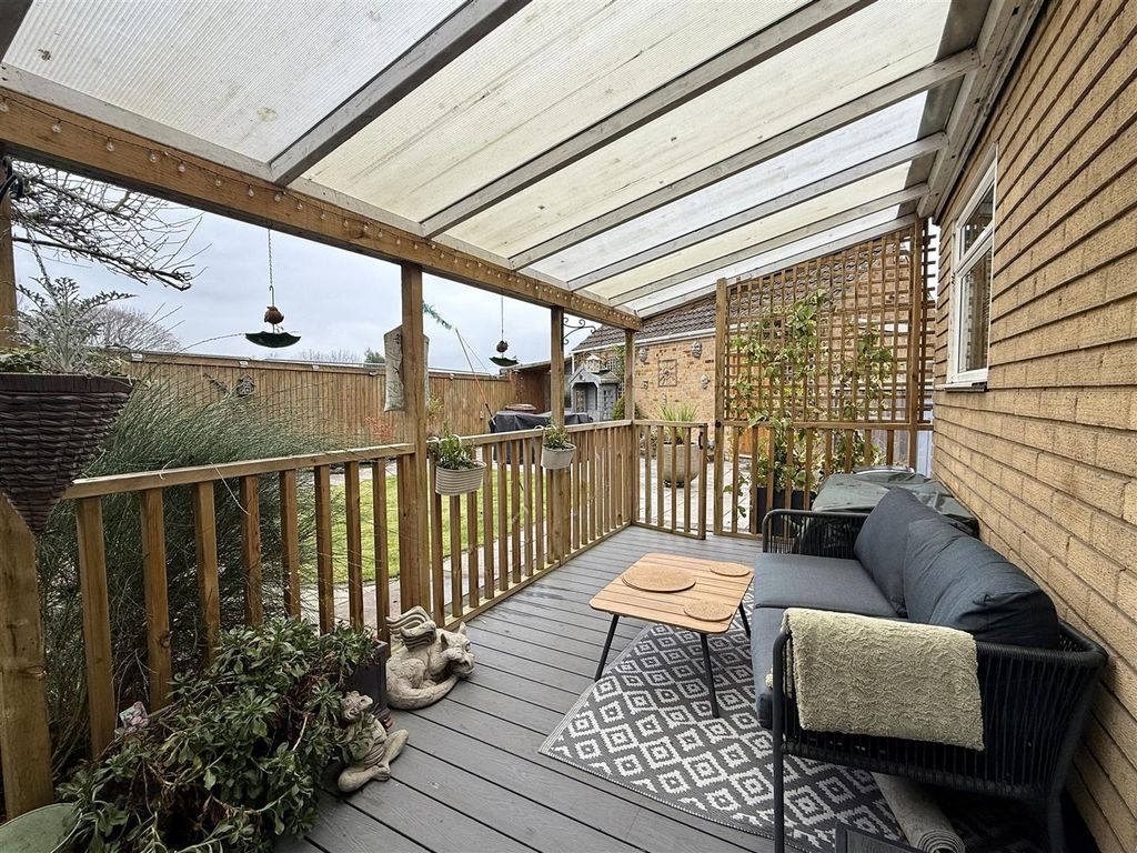 Additional image 15 of 3 bed semi-detached house for saleSandfield Close, Market Weighton YO43