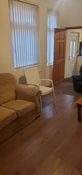 Greenhill Road, Manchester M8, Room to rent