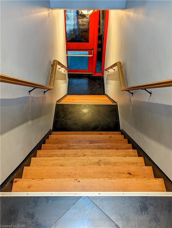 Additional image 5 of 272-274 King Street, Hamilton, ON, L8P 1B1