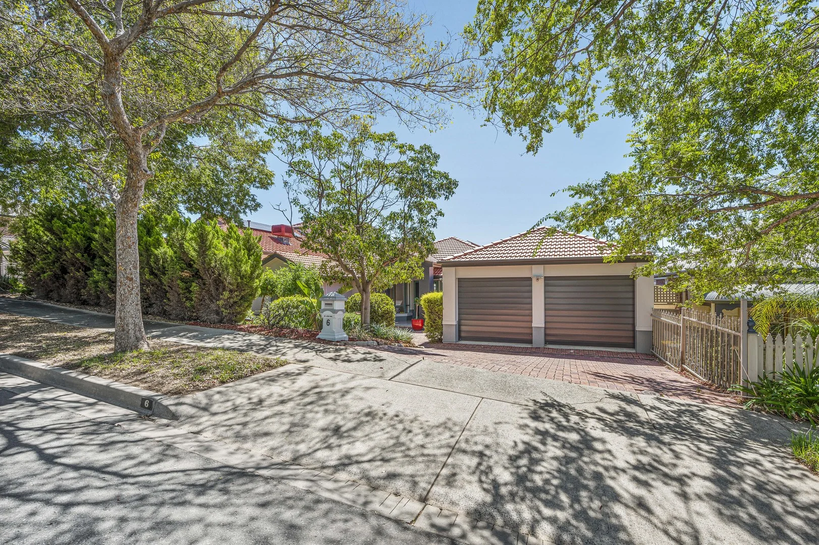 Additional image 3 of 6 Ingleton Drive, Hallett Cove SA 5158