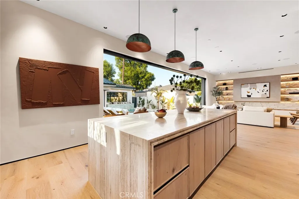 Additional image 87 of 12247 Addison St, Valley Village, CA 91607
