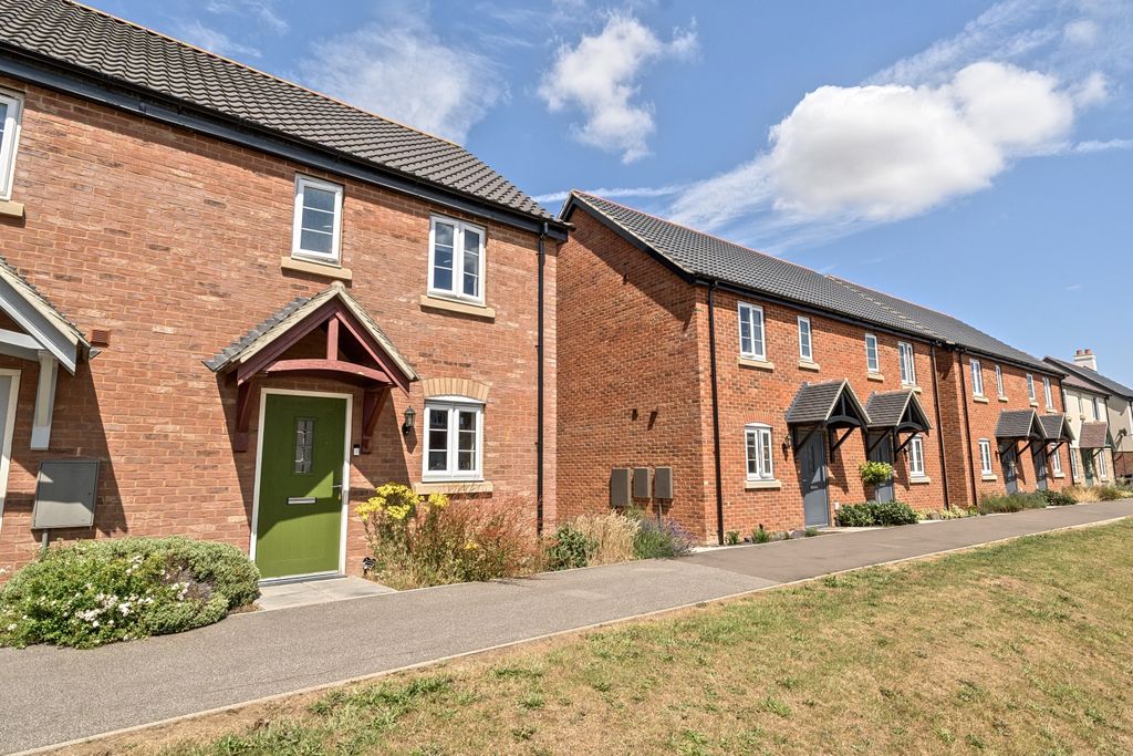 2 bed end terrace house for saleDixon Place, Dunholme, Lincoln, Lincolnshire LN2