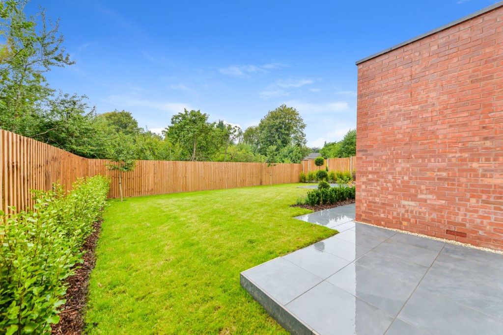Additional image 36 of 6 bed detached house to rentClaremont Gardens, Norfolk Road, Edgbaston, Birmingham B15