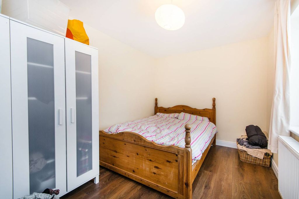 Additional image 8 of 4 bed terraced house to rentSalem Place, Central Croydon, Croydon CR0