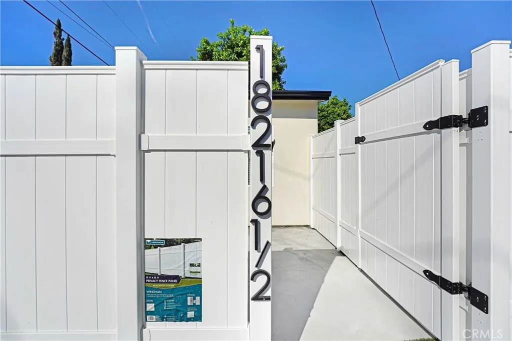 Additional image 51 of 18216 Hartland Street, Reseda, CA 91335