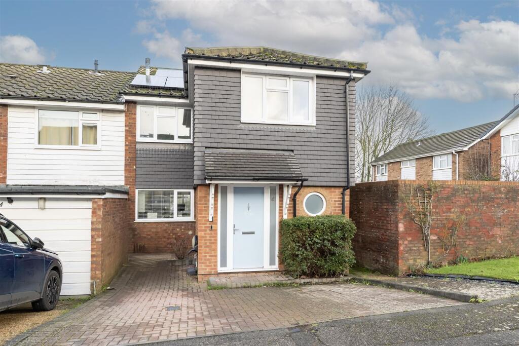 Wendover Close, Harpenden