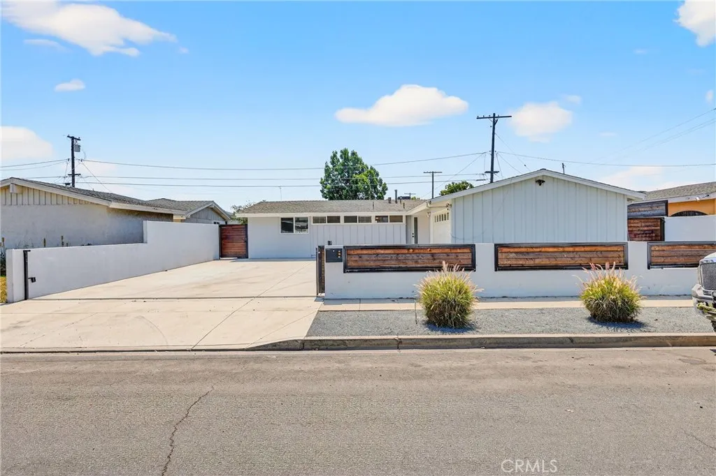 Additional image 146 of 3210 E Janice Street, Long Beach, CA 90805
