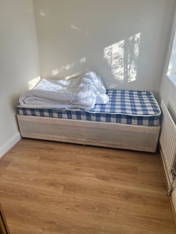 Additional image 3 of Room to rentAlbert Street, Slough SL1