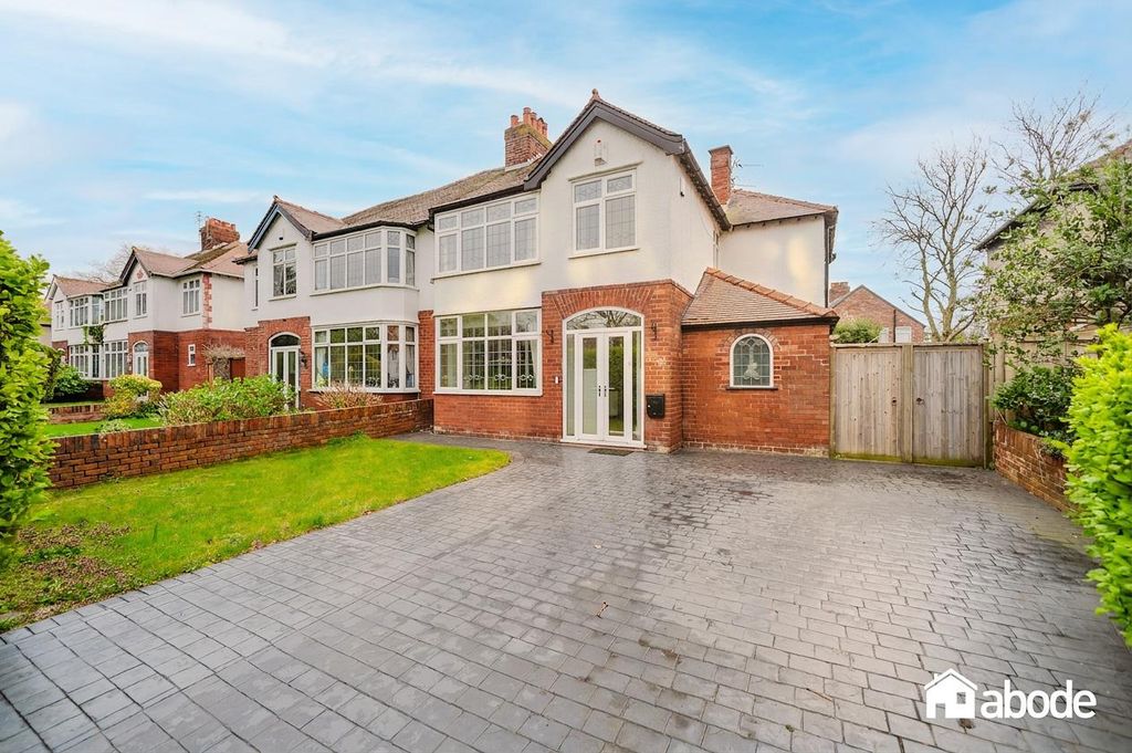 4 bed semi-detached house for saleMoor Lane, Crosby, Liverpool L23
