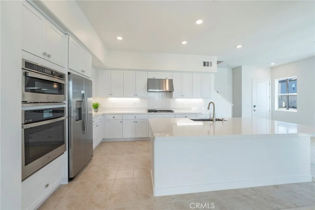 Additional image 50 of 121 Baluster, Irvine, CA 92618