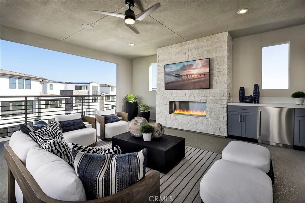 Additional image 26 of 113 Apron, Irvine, CA 92618