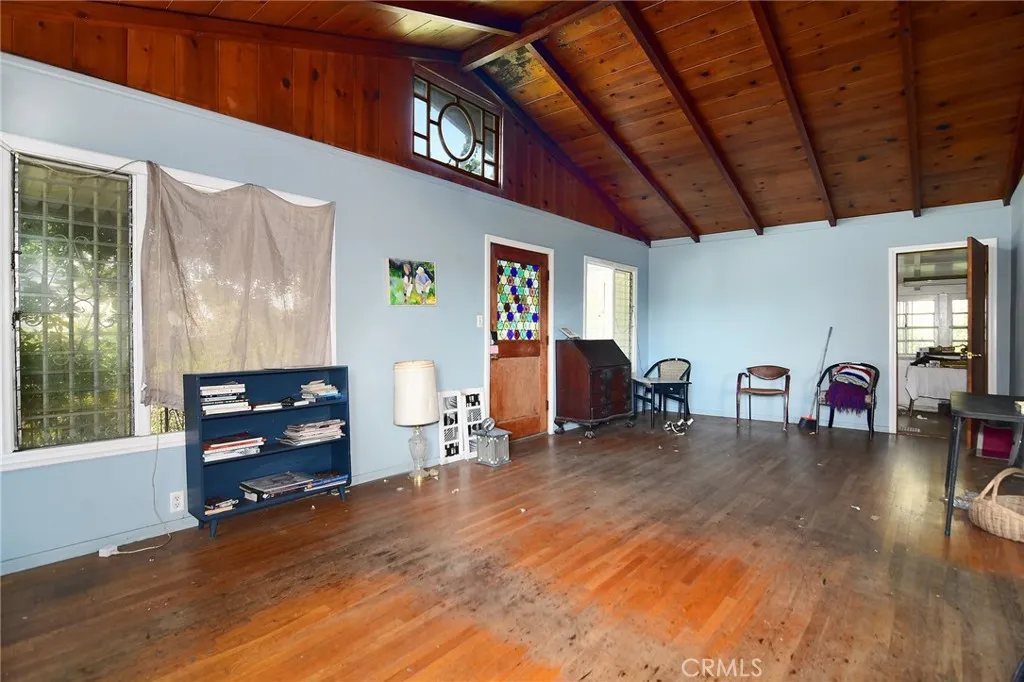 Additional image 8 of 3036 Surry Street, Los Angeles, CA 90027