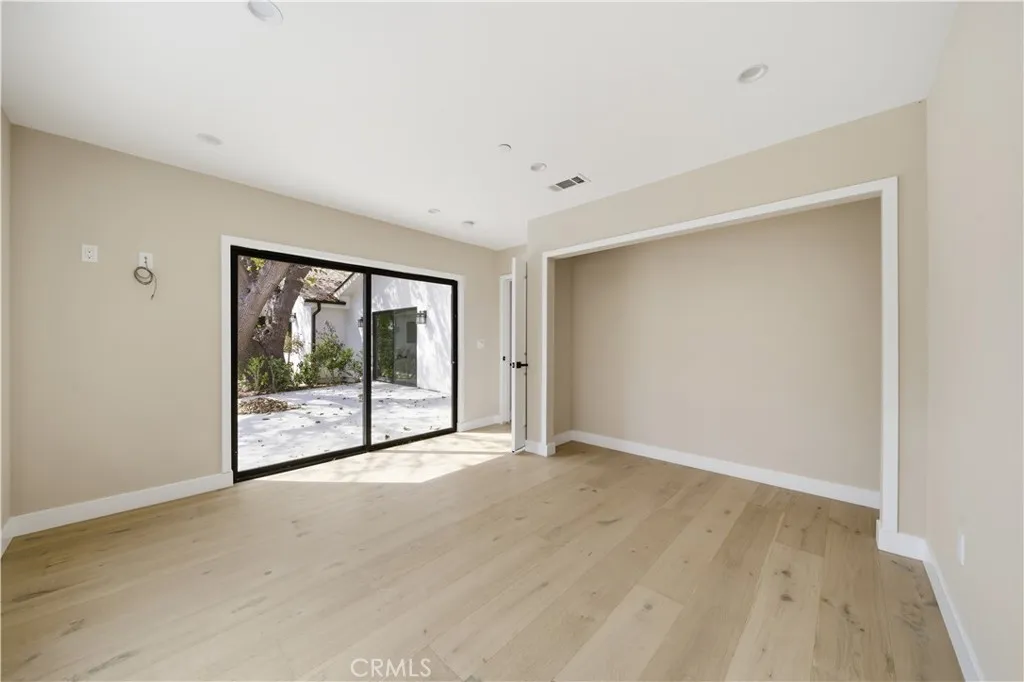 Additional image 26 of 8542 De Celis Pl, North Hills, CA 91343