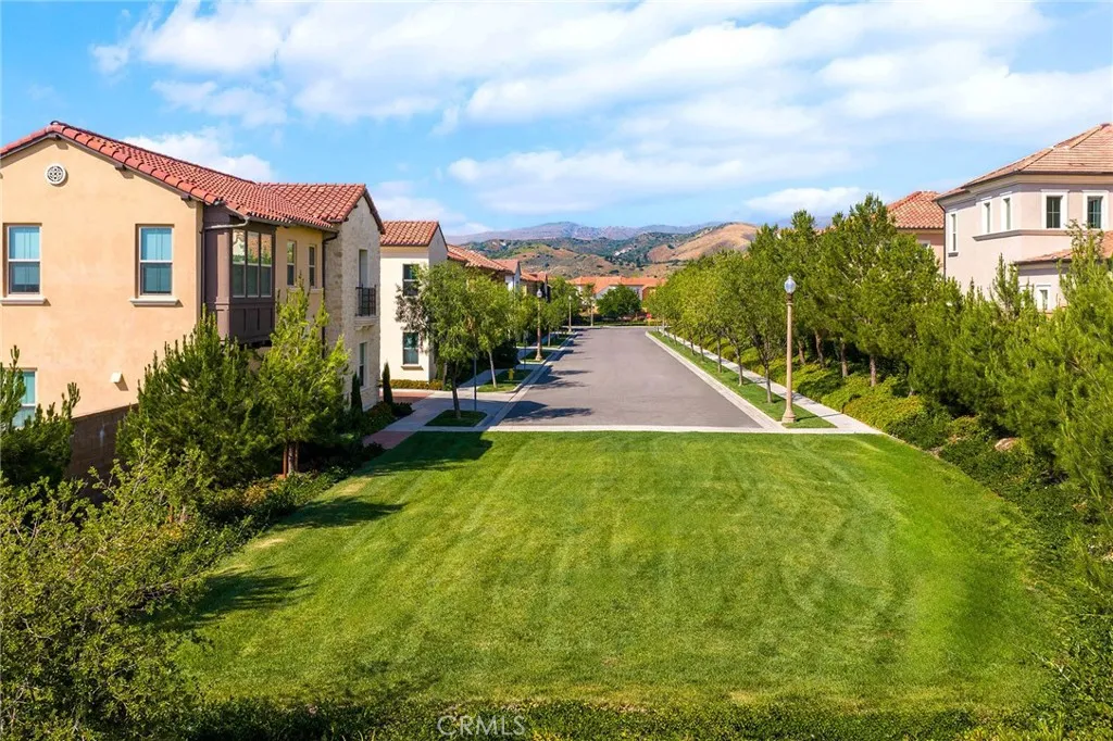 Additional image 66 of 117 Petunia, Irvine, CA 92618