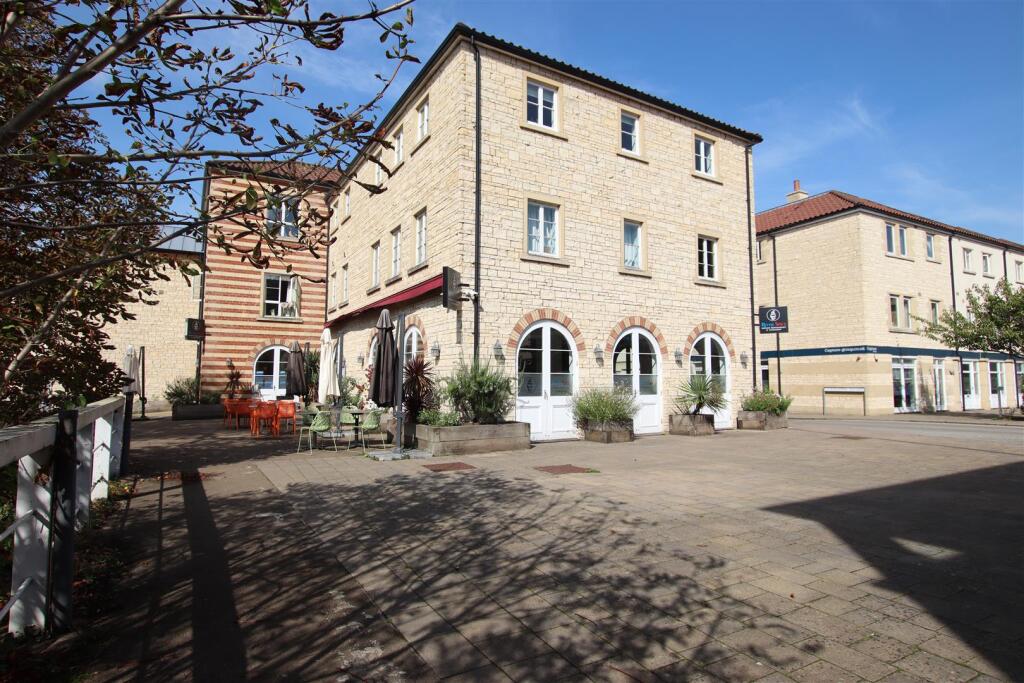 Bridge Yard, Bradford-On-Avon