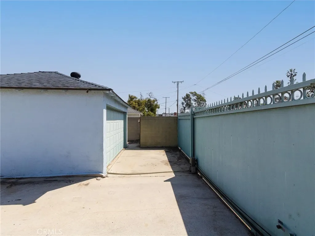 Additional image 80 of 1106 E 70th Way, Long Beach, CA 90805