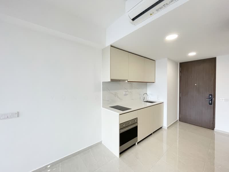 8 Makeway Avenue photo 3