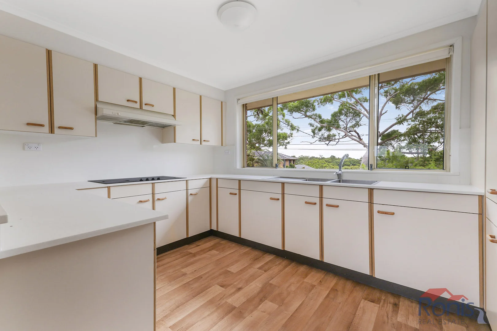 Additional image 3 of 31 Sproule Road, Illawong NSW 2234