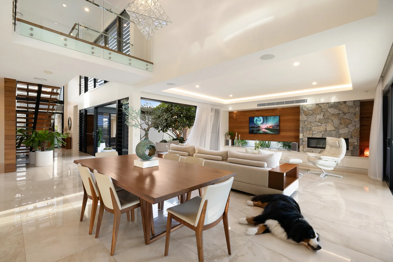 Additional image 12 of 10 Coobowie Street, Broadbeach Waters QLD 4218