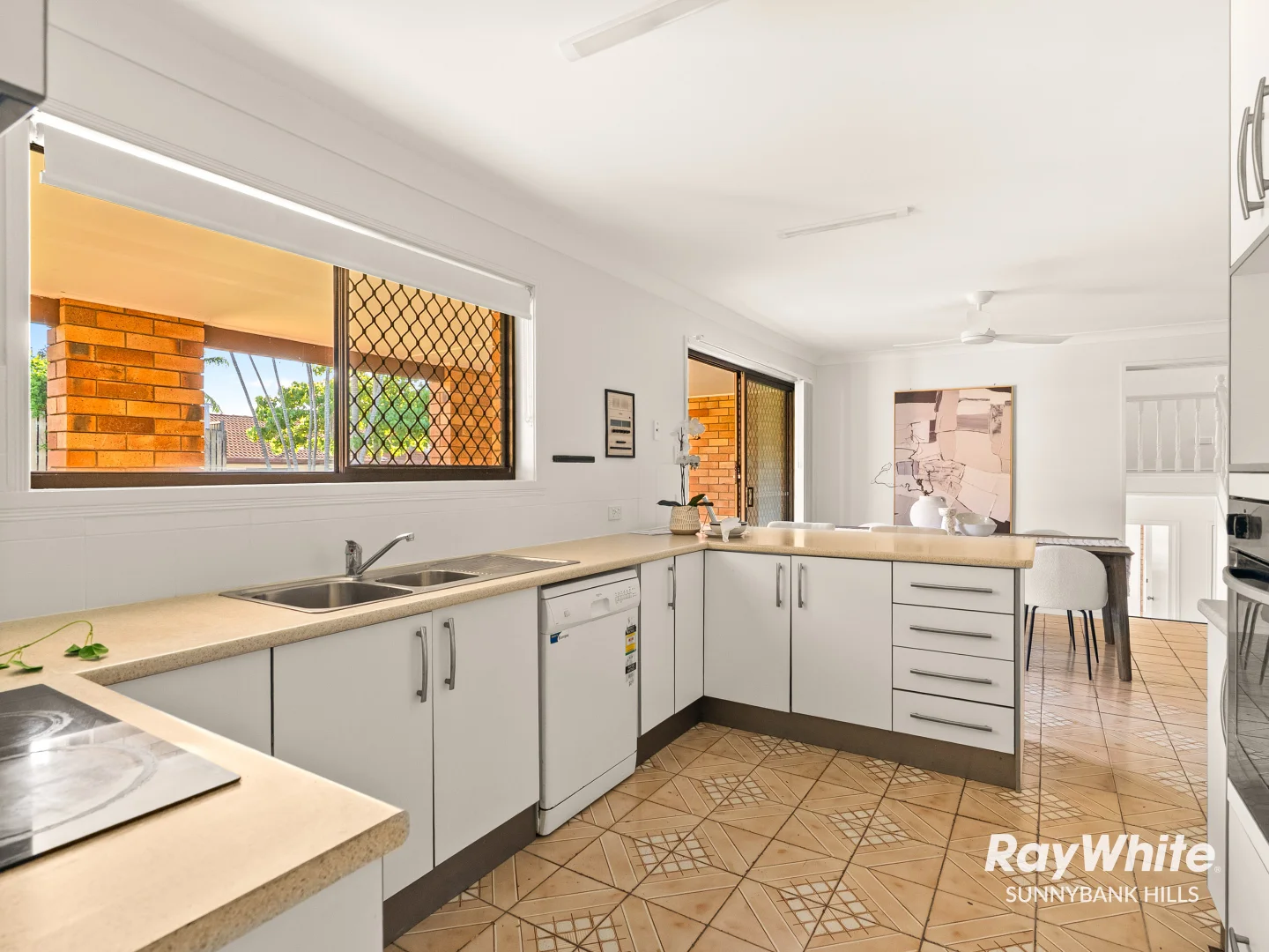 Additional image 13 of 6 Seafern Street, Sunnybank Hills QLD 4109