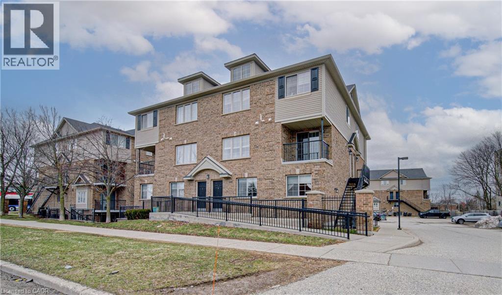 A8-12 Holborn Drive, Kitchener, ON, N2A 0A4