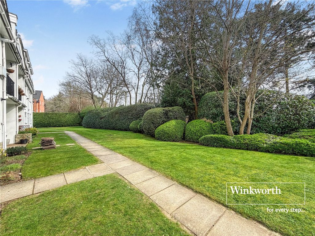 Additional image 11 of 2 bed flat for saleManor Close, Ferndown, Dorset BH22