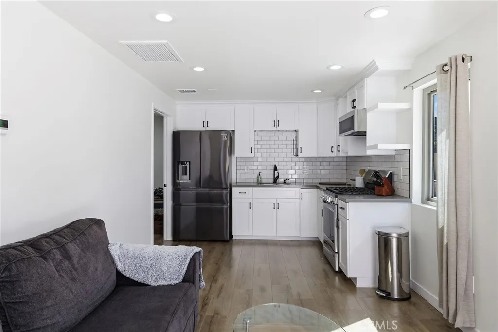 Additional image 141 of 3916 W 171st St, Torrance, CA 90504