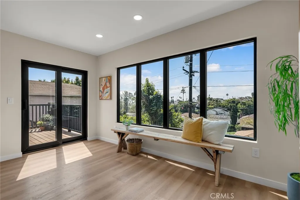 Additional image 16 of 5309 Maymont Dr, Los Angeles, CA 90043