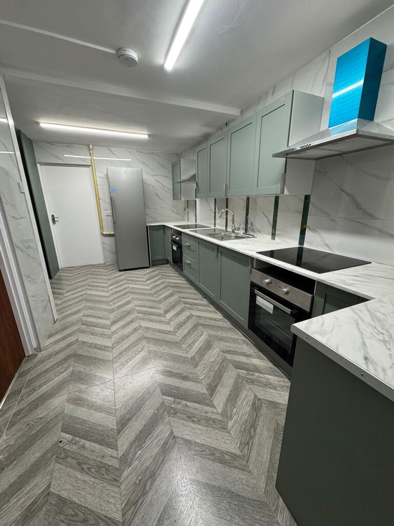 King Georges Road, Bath, BA2