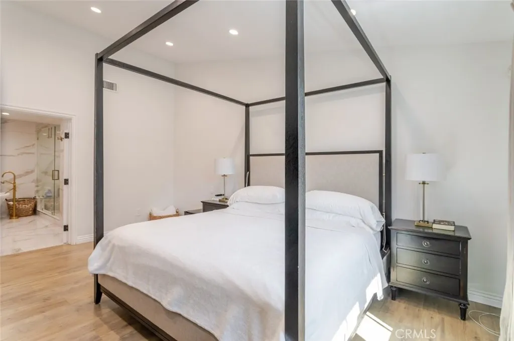 Additional image 88 of 5949 Rhodes Avenue, Valley Village, CA 91607