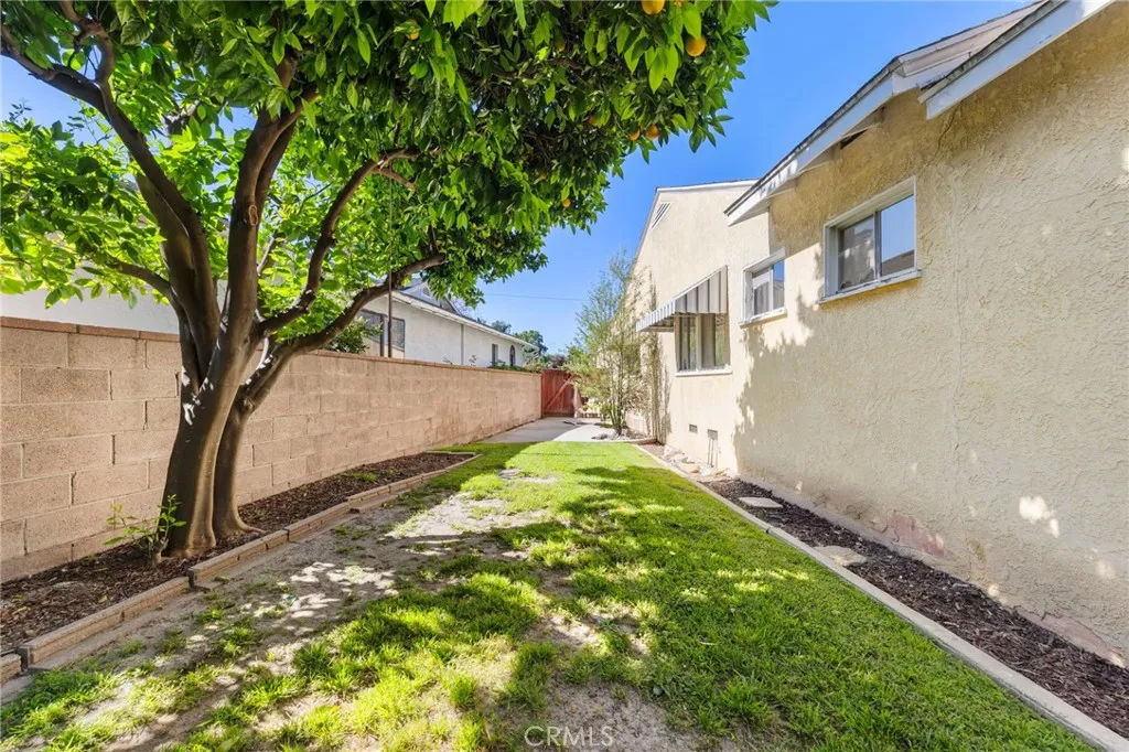 Additional image 75 of 2334 Iroquois Avenue, Long Beach, CA 90815