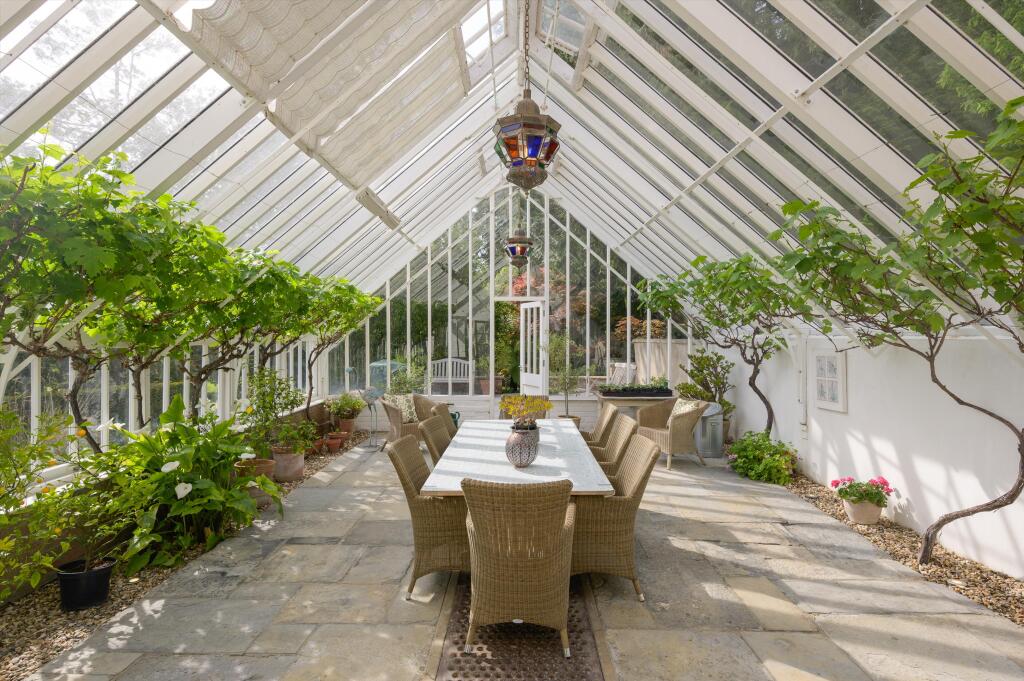 Additional image 9 of Redlynch Park, Bruton, Somerset, BA10