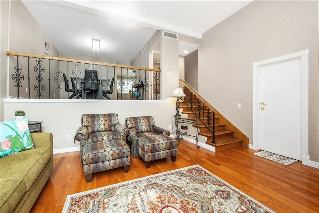 Additional image 11 of 6201 Shoup Ave Unit 75, Woodland Hills, CA 91367