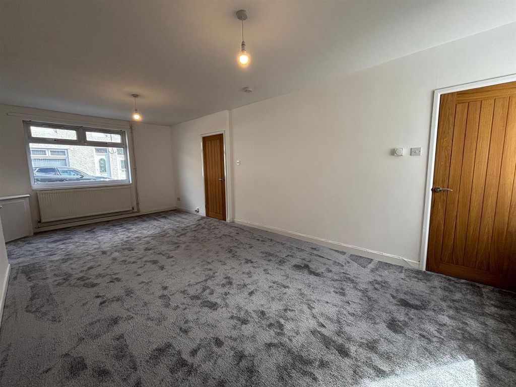 Additional image 6 of 3 bed terraced house to rentKing Street, Cwm, Ebbw Vale NP23